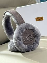 UGG Embroidery Earmuff 03 - 6