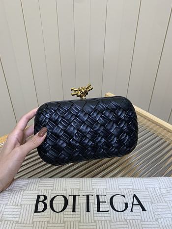 Bottega Veneta Knot Padded Intreccio Black