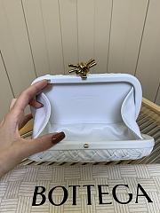 Bottega Veneta Knot Padded Intreccio White - 4