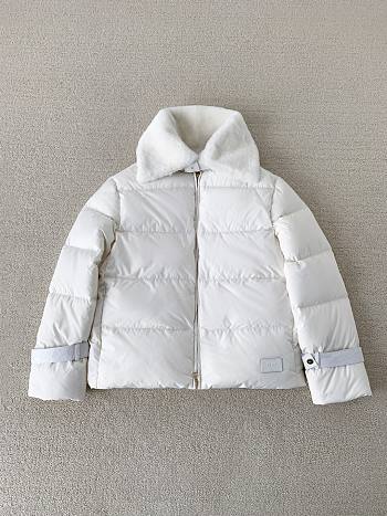 FENDI | Wool Collar Ski Down Jacket White