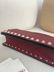 Valentino Garavani Rockstud Chain Wallet 01 - 5