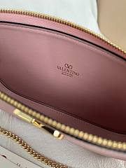 Valentino Garavani Mini VLogo Signature Crossbody Bag Pink - 6