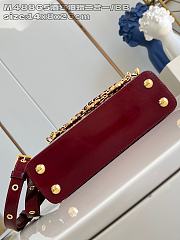 LOUIS VUITTON | Capucines East-West In Burgundy Size 26x14x8 cm - 6