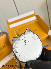 LOUIS VUITTON | Kitty Coin Purse Travels With Grace Coddington - 1