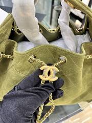 CHANEL | Small 25 handbag Wool tweed Green  - 6