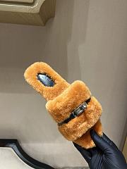 HERMES | Fur slippers 01 - 3
