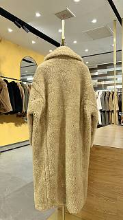 MAX MARA | Teddy Bear Coat Gold Thread - 6