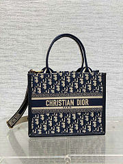 DIOR | Small Book Tote Blue Dior Oblique Embroidery - 1