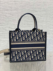 DIOR | Small Book Tote Blue Dior Oblique Embroidery - 5