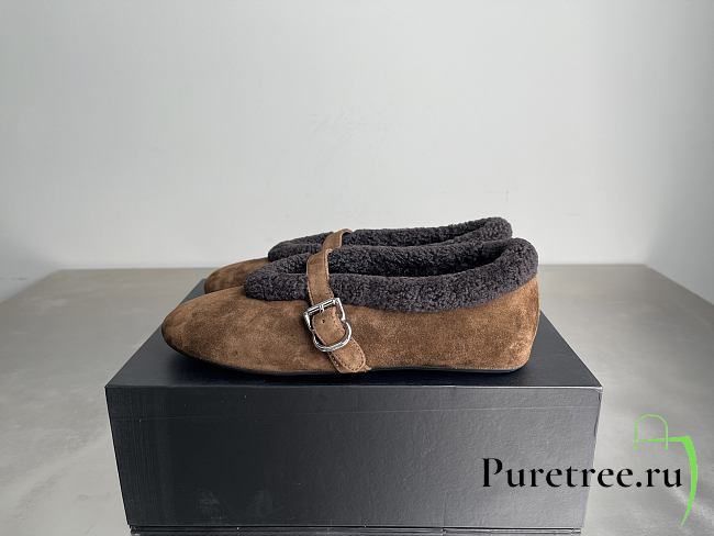 ALAIA | Ballet Shoes In Brown - 1