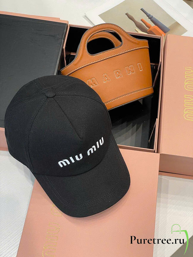 MIUMIU | Hat 01 - 1