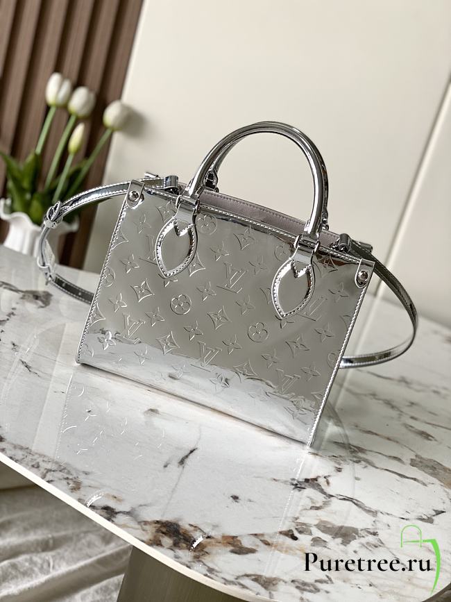 LOUIS VUITTON | Onthego PM Monogram In Silver - 1