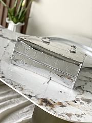 LOUIS VUITTON | Onthego PM Monogram In Silver - 4