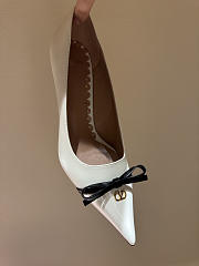 VALENTINO | Garavani VLogo Signature High Heels In White - 6