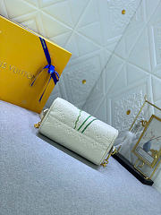 LOUIS VUITTON | Speedy Bandoulière 20 Monogram Quartz Flower Marquetry  - 4