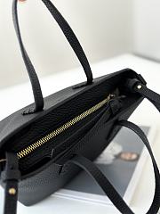 FENDI | Noir Mini Beryl Tote Bag Black - 4