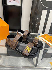 LOUIS VUITTON | LV Sunset Flat Comfort Sandal 01 - 1