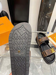 LOUIS VUITTON | LV Sunset Flat Comfort Sandal 01 - 6