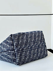 FENDI | Bolso reversible Roll Large Bag - 3