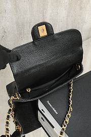 CHANEL | Leather flap bag gold hardware in black - 5