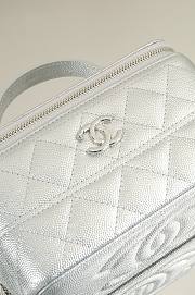 CHANEL | New Chain Handle Long Box Size 17x9.5x8 cm - 3