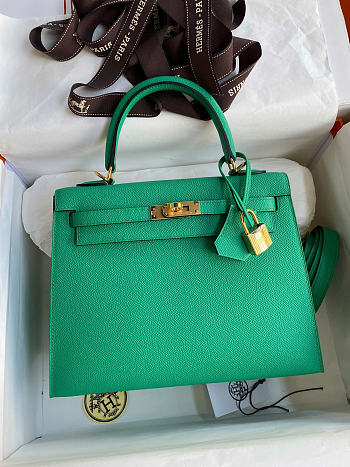 HERMES |  Kelly 28 in Cactus Epsom leather green
