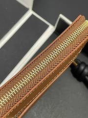 LOEWE | Zipped coin purse in shiny nappa calfskin brown - 5