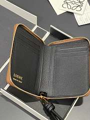 LOEWE | Zipped coin purse in shiny nappa calfskin brown - 4