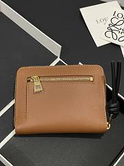 LOEWE | Zipped coin purse in shiny nappa calfskin brown - 3