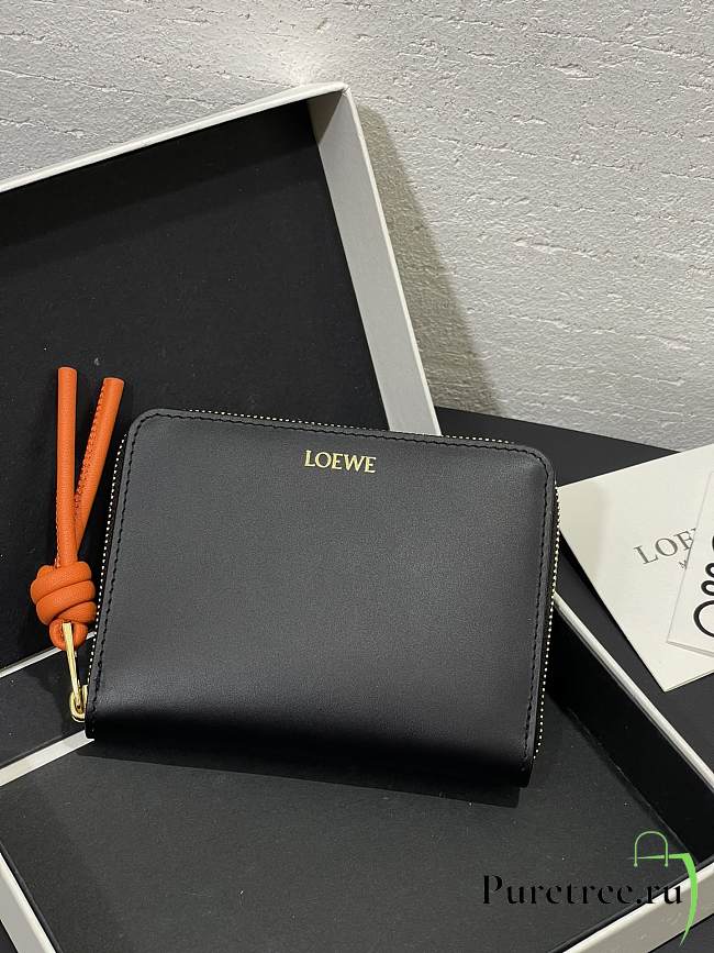 LOEWE | Zipped coin purse in shiny nappa calfskin black - 1
