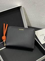 LOEWE | Zipped coin purse in shiny nappa calfskin black - 1