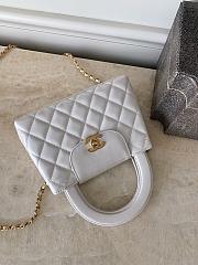 CHANEL | Small Kelly Bag in 24P Shiny Distressed White - 5