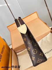 LOUIS VUITTON | Poche Toilette Monogram M47542 - 5