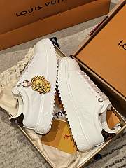 LOUIS VUITTON | Time Out Sneakers 3D pattern of Monogram Flowers 02 - 3