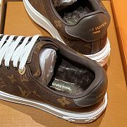 LOUIS VUITTON | Time Out Sneakers 3D pattern of Monogram Flowers 05 - 6