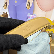 LOUIS VUITTON | Side Trunk MM in blue - 3