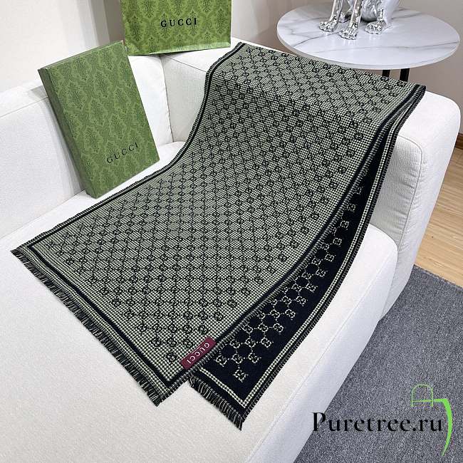 GUCCI | Wool Small GG Logo Scarf 03 - 1