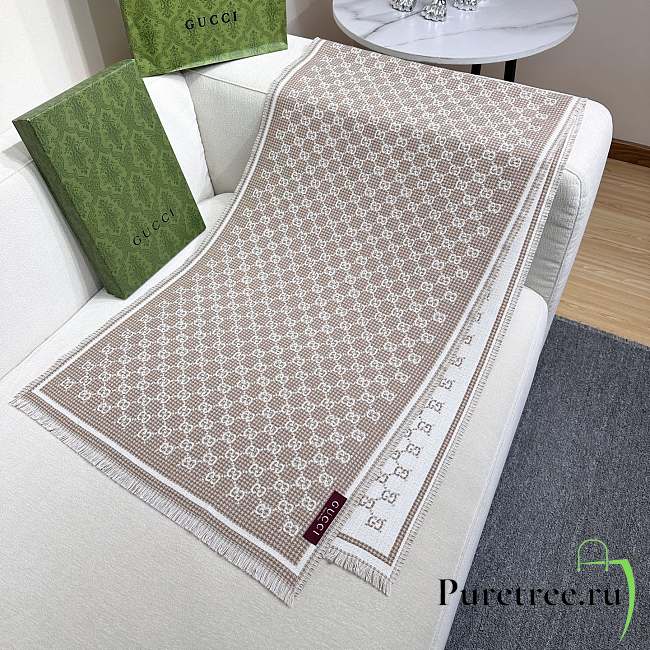 GUCCI | Wool Small GG Logo Scarf 04 - 1