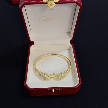 Cartier diamond-set bracelet 03