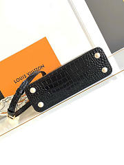 LOUIS VUITTON | Capucines BB Bag Crocodile Leather In Black - 4