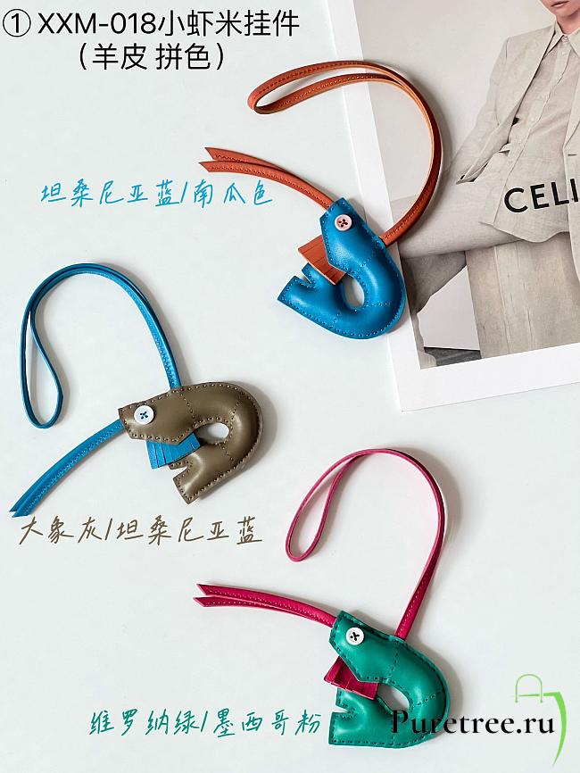 XXM-018 Small Shrimp Pendant - 1