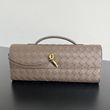 BOTTEGA VENETA | Andiamo Long Clutch In Beige