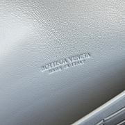 BOTTEGA VENETA | Andiamo Long Clutch In Blue - 3