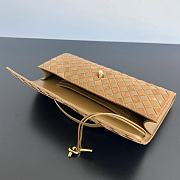 BOTTEGA VENETA | Andiamo Long Clutch In Suede Brown  - 5