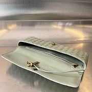 BOTTEGA VENETA | Andiamo Long Clutch In Light Green - 5
