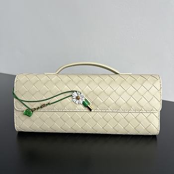 BOTTEGA VENETA | Flower Charm Andiamo Long Clutch In White