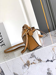 Loewe Mini Puzzle bag in classic calfskin gray / brown - 5