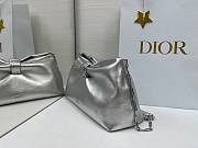 Jonathan Anderson Dior Bow Bag In Silver Size 30 - 5