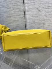 Jonathan Anderson Dior Bow Bag In Yellow Size 30 - 3