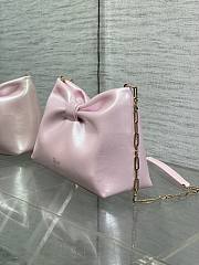 Jonathan Anderson Dior Bow Bag In Pink Size 26 - 3